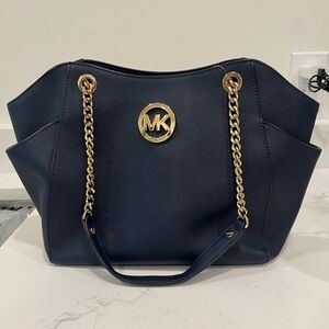 Michael Kors, Lg,  chain shoulder bag.  Navy blue